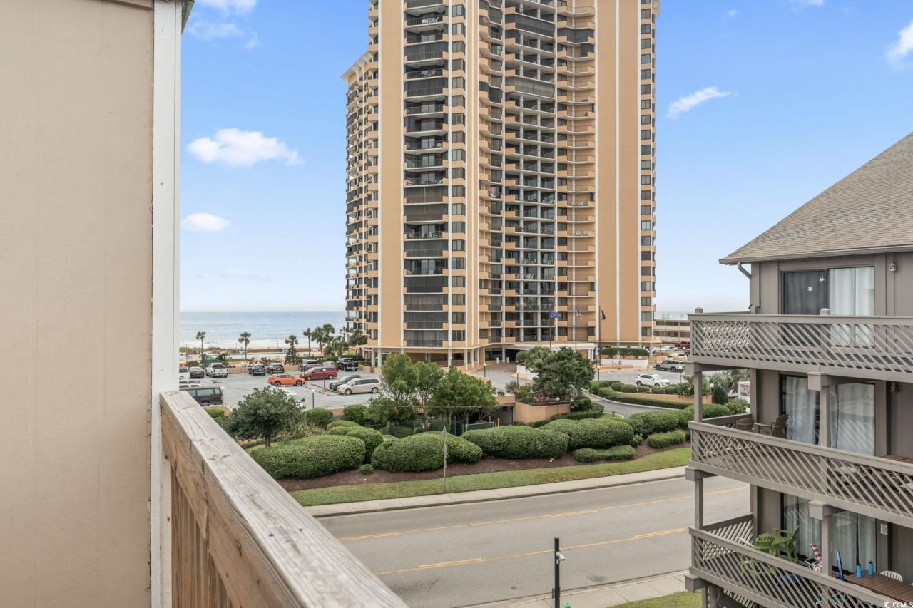 9661 Shore Dr. Photo 7