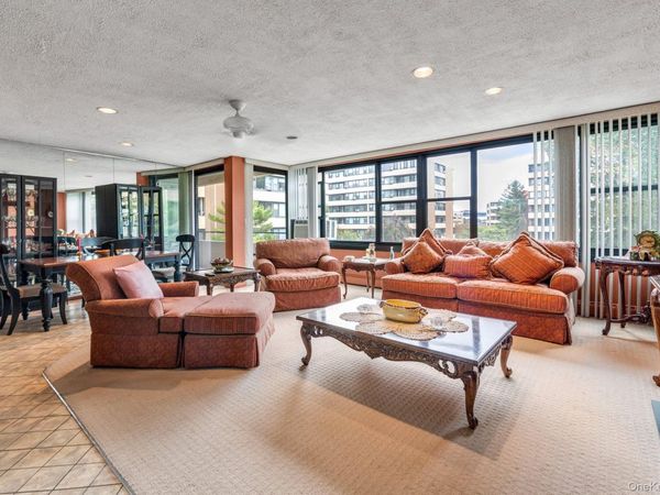 10-01 162 St, Unit 4A, Beechhurst, NY 11357