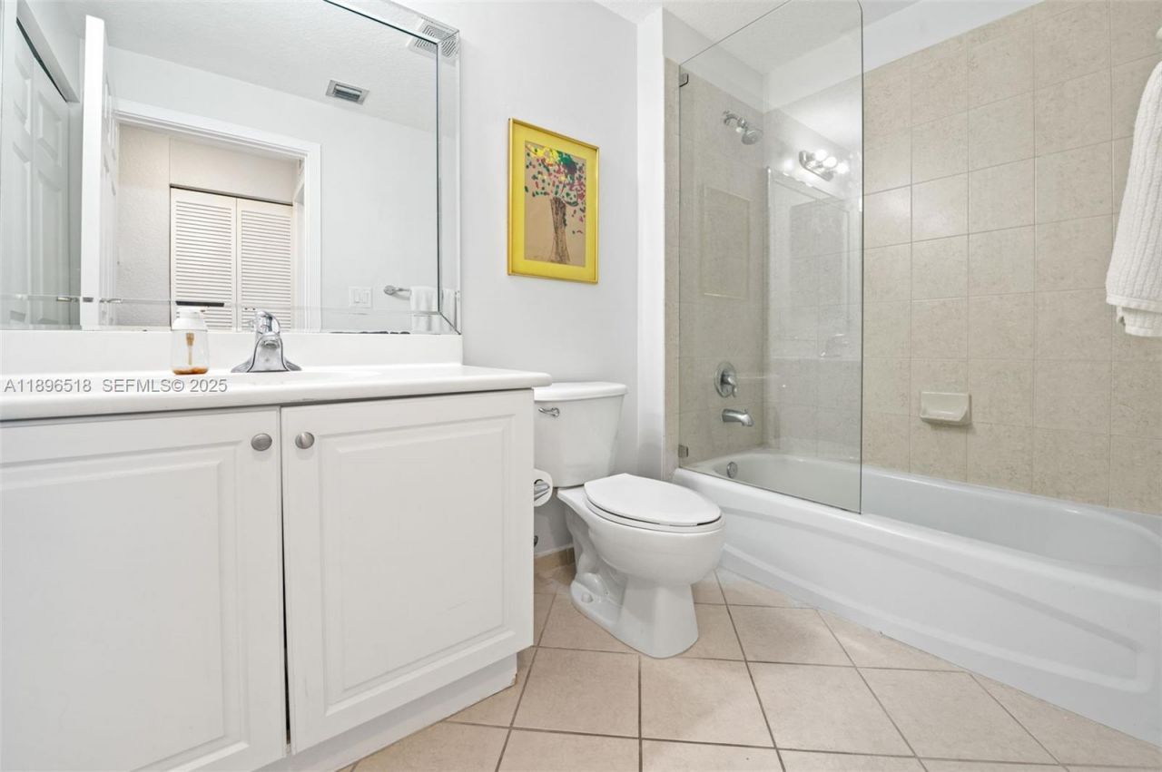 9021 SW 94th St, Unit 707, Miami, FL 33176 Photo