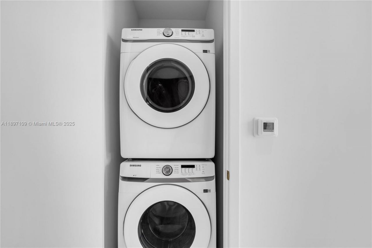 2655 S Bayshore, Unit 1506, Coconut Grove, FL 33133 Photo