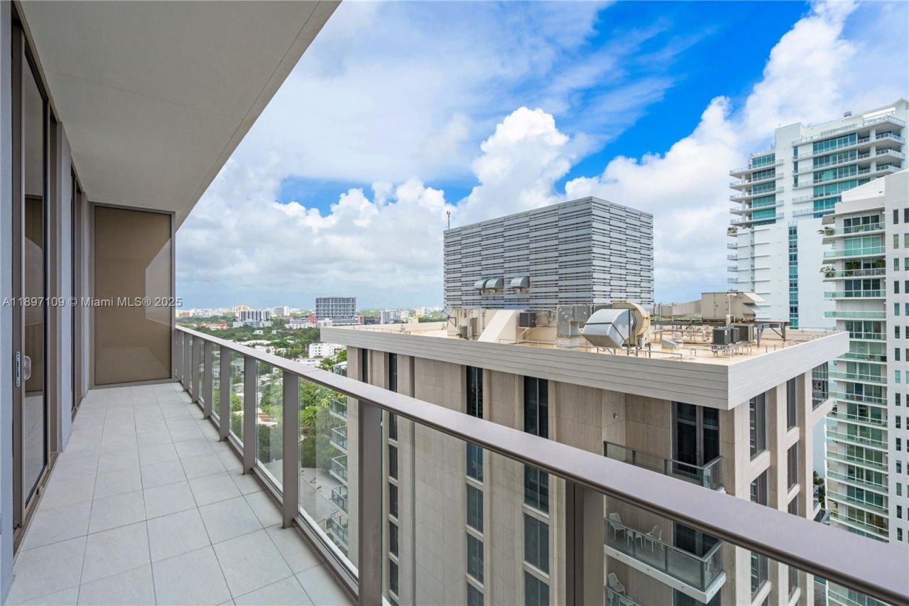 2655 S Bayshore, Unit 1506, Coconut Grove, FL 33133 Photo