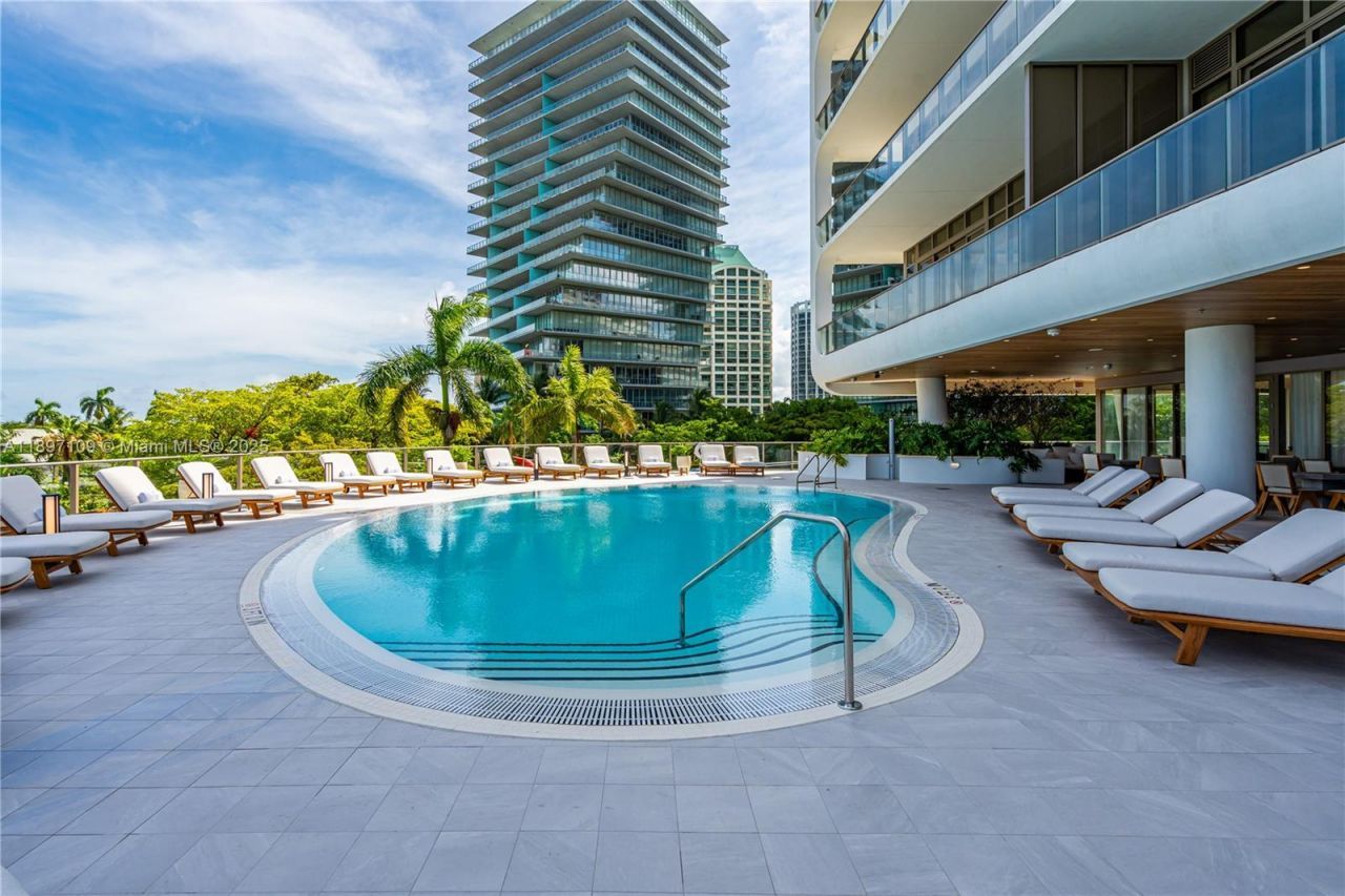2655 S Bayshore, Unit 1506, Coconut Grove, FL 33133 Photo