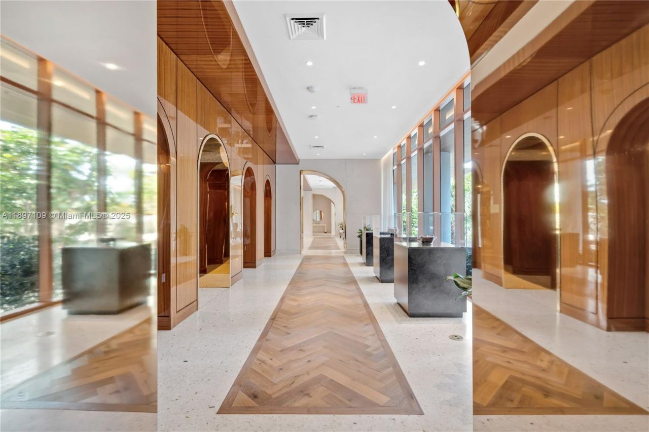 2655 S Bayshore, Unit 1506, Coconut Grove, FL 33133 Photo