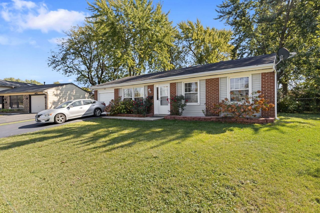 8181 Northway Drive, Hanover Park, IL 60133 Main Photo