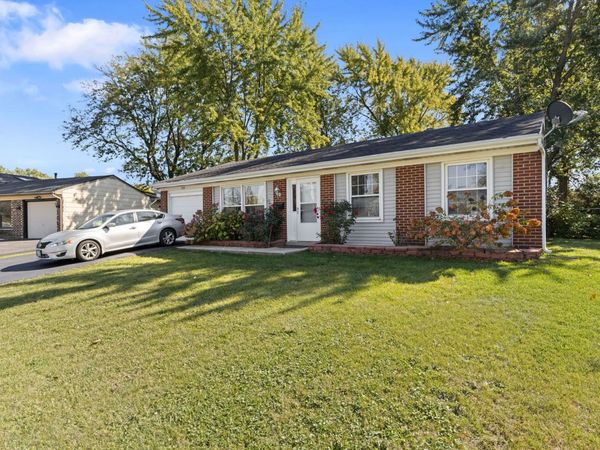 8181 NORTHWAY Drive, Hanover Park, IL 60133