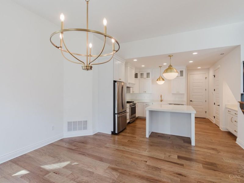 9460 Banyan Court, Centerville, OH 45458 Photo 11