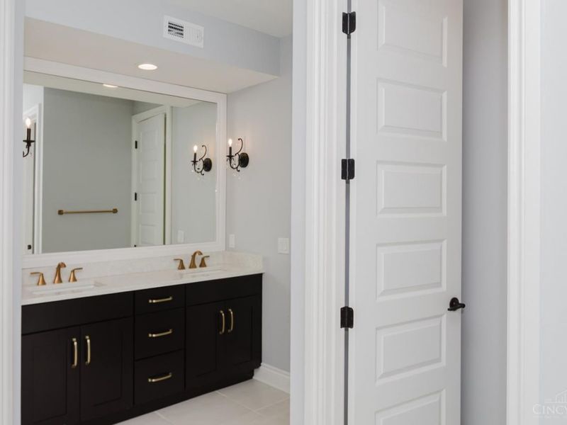 9460 Banyan Court, Centerville, OH 45458 Photo 32