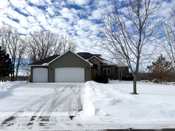 350 Trailstone Drive SW, Cokato, MN 55321