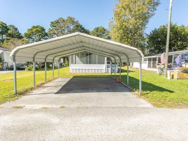 67 Crooked Island Circle, Murrells Inlet, SC 29576