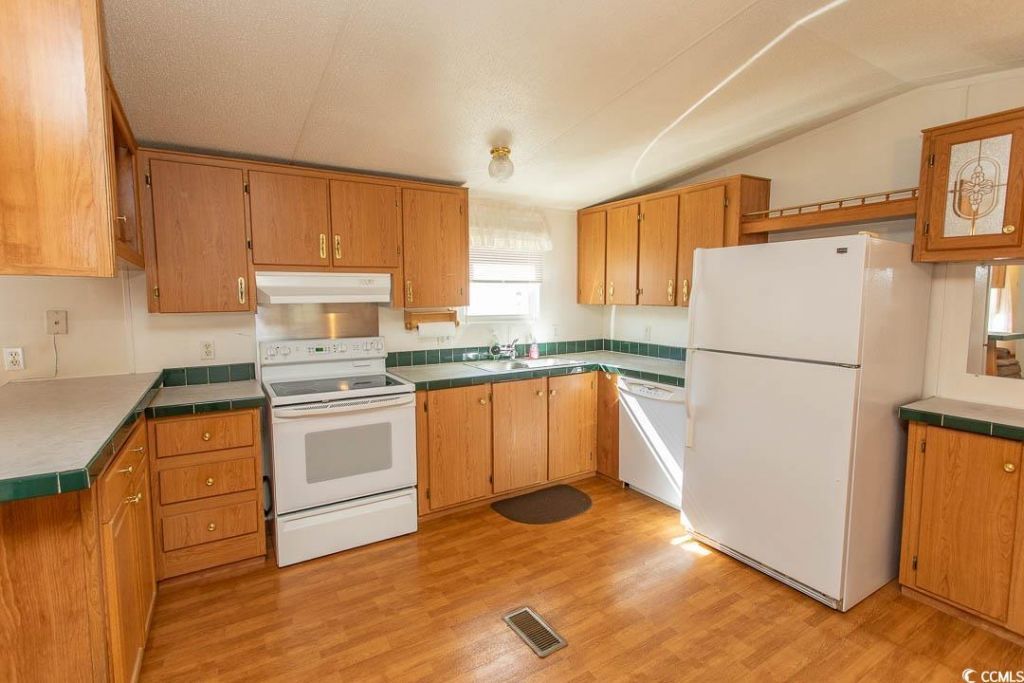 67 Crooked Island Circle Photo 9