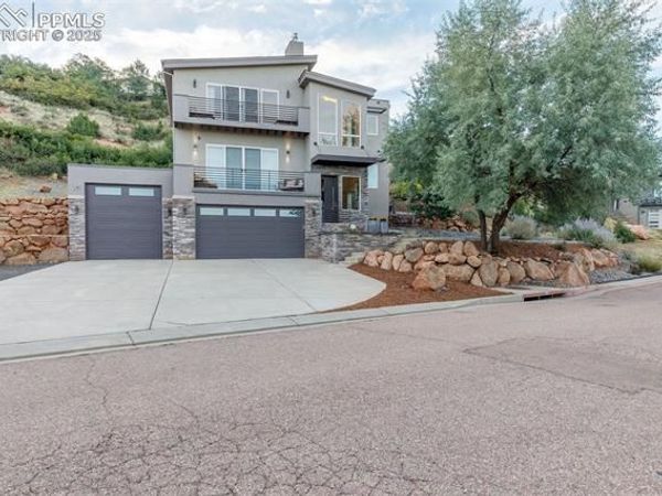 162 Crystal Valley Road, Manitou Springs, CO 80829