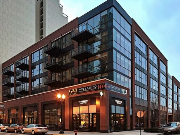 211 W Scott Street, Unit 408, Chicago, IL 60610