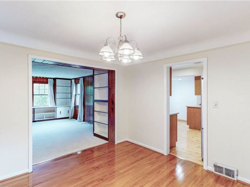 23613 E Baintree Road, Beachwood, OH 44122 Photo 5