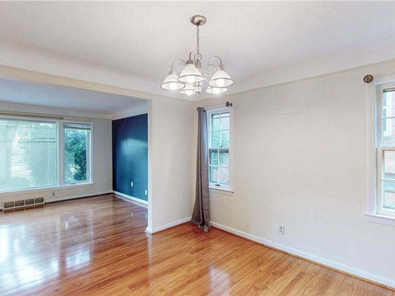 23613 E Baintree Road, Beachwood, OH 44122 Photo 6