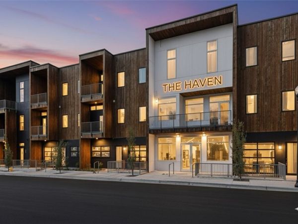 319 SE Market Alley, Unit 200, Bentonville, AR 72712