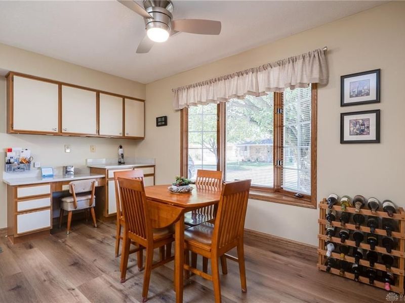 6724 Willow Creek Drive, Dayton, OH 45424 Photo 11