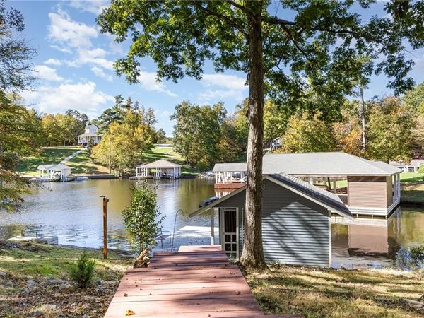 454 Southpoint Trail, Semora, NC 27343