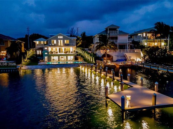 18119 SE Federal Hwy, Jupiter, FL 33469