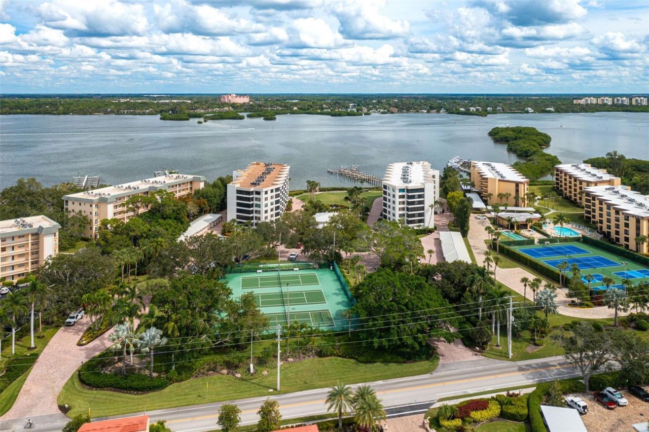 8701 Midnight Pass Road, Unit 106A, Sarasota, FL 34242 Photo