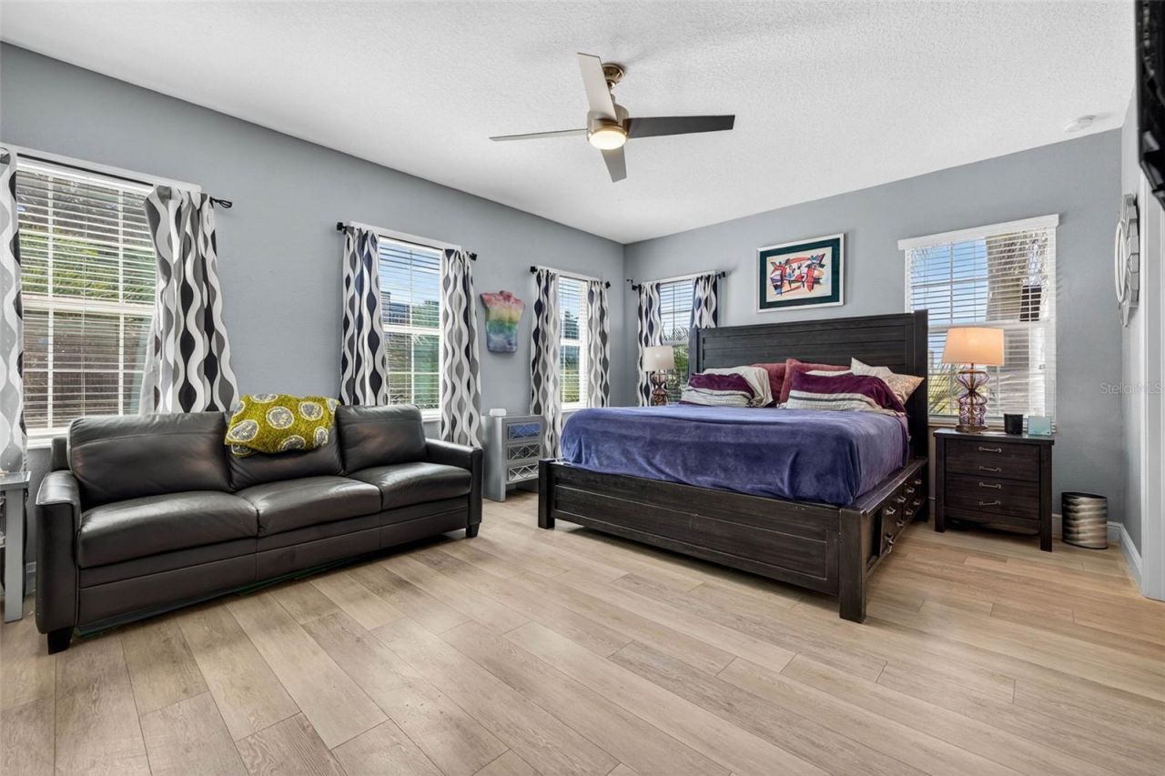 3059 3rd Avenue N, Saint Petersburg, FL 33713 Photo