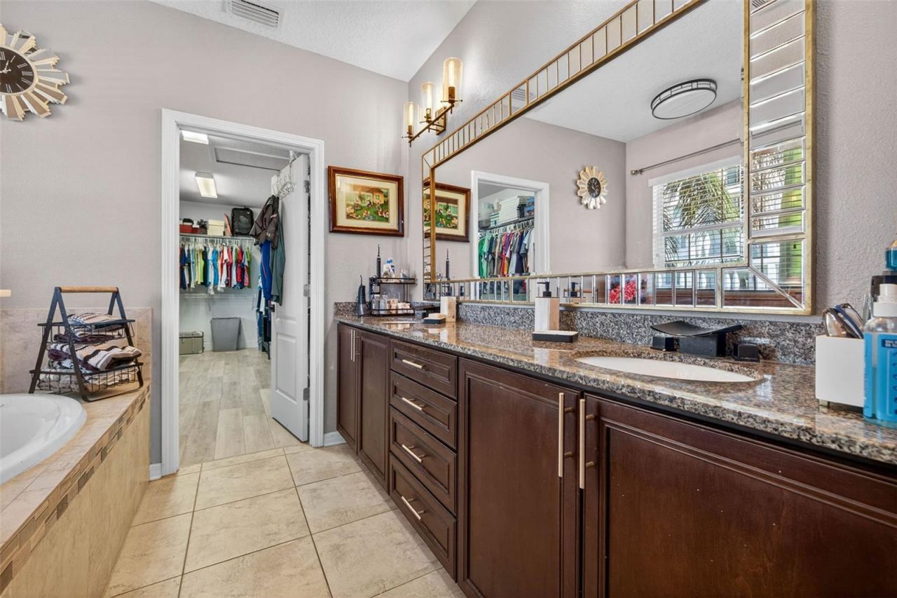 3059 3rd Avenue N, Saint Petersburg, FL 33713 Photo