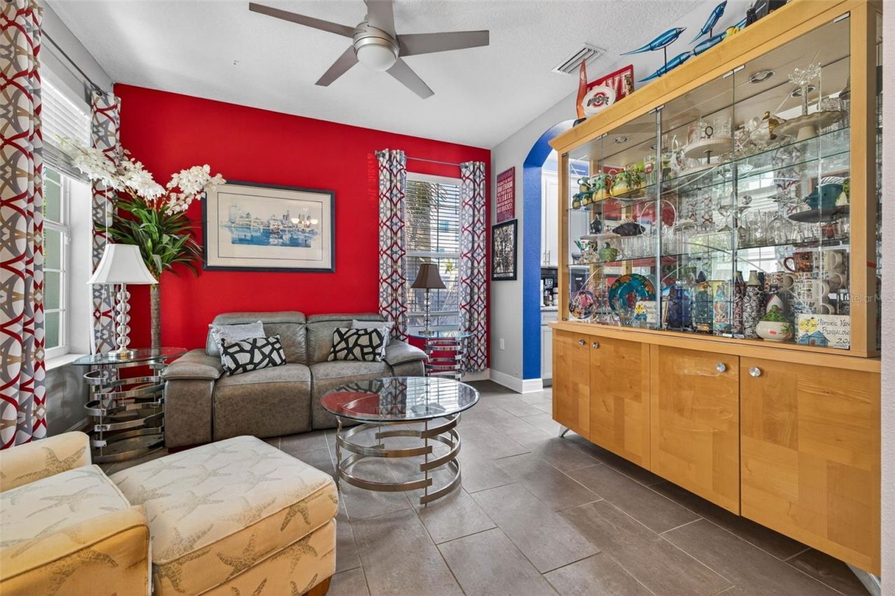 3059 3rd Avenue N, Saint Petersburg, FL 33713 Photo