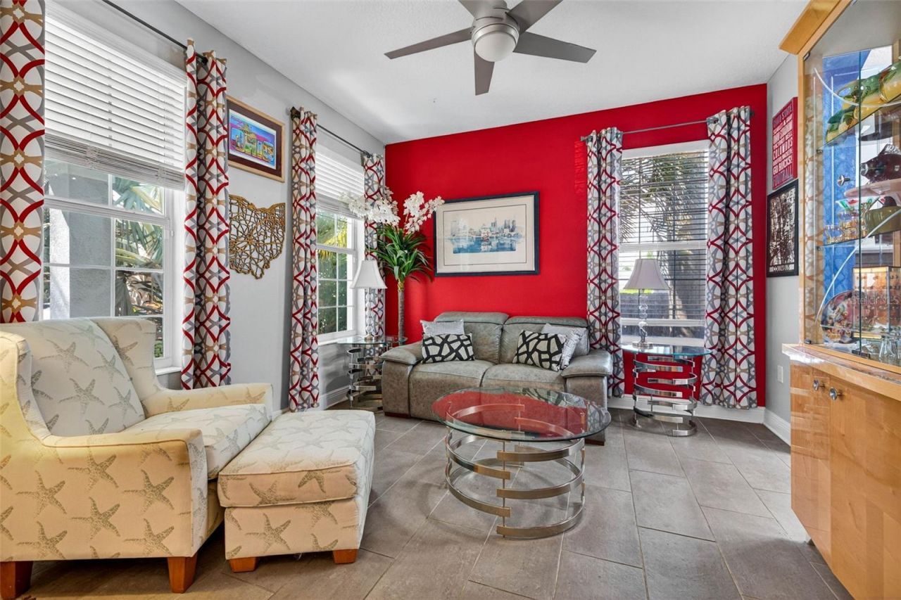 3059 3rd Avenue N, Saint Petersburg, FL 33713 Photo