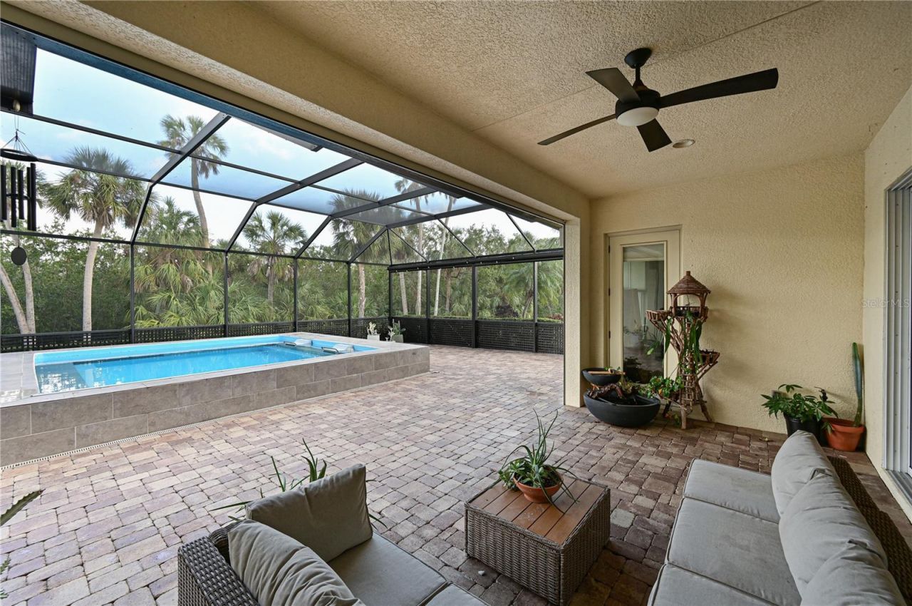 931 Mangrove Edge Court, Bradenton, FL 34208 Photo