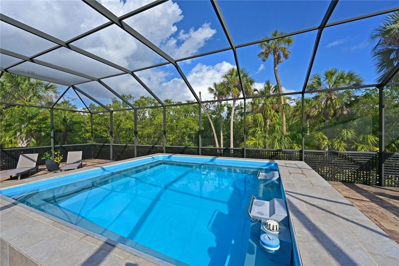931 Mangrove Edge Court, Bradenton, FL 34208 Photo