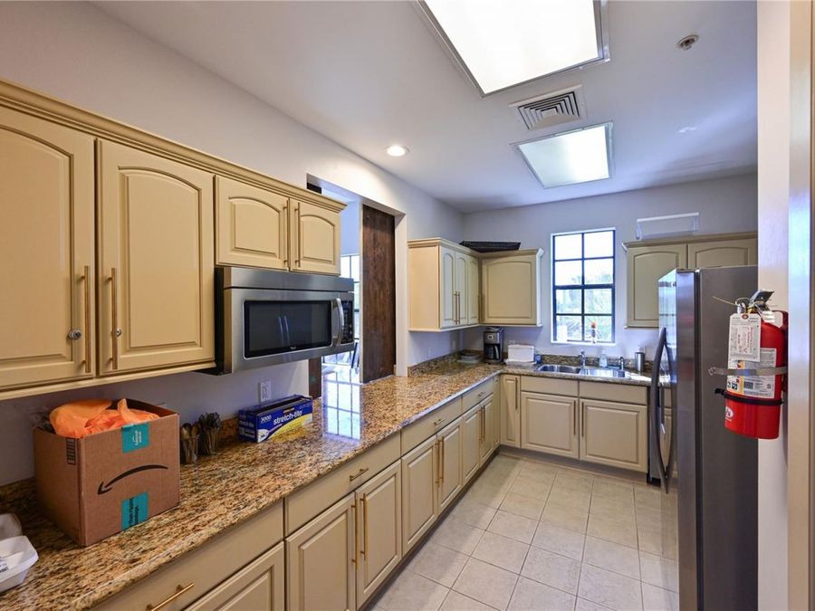 Property Image 64