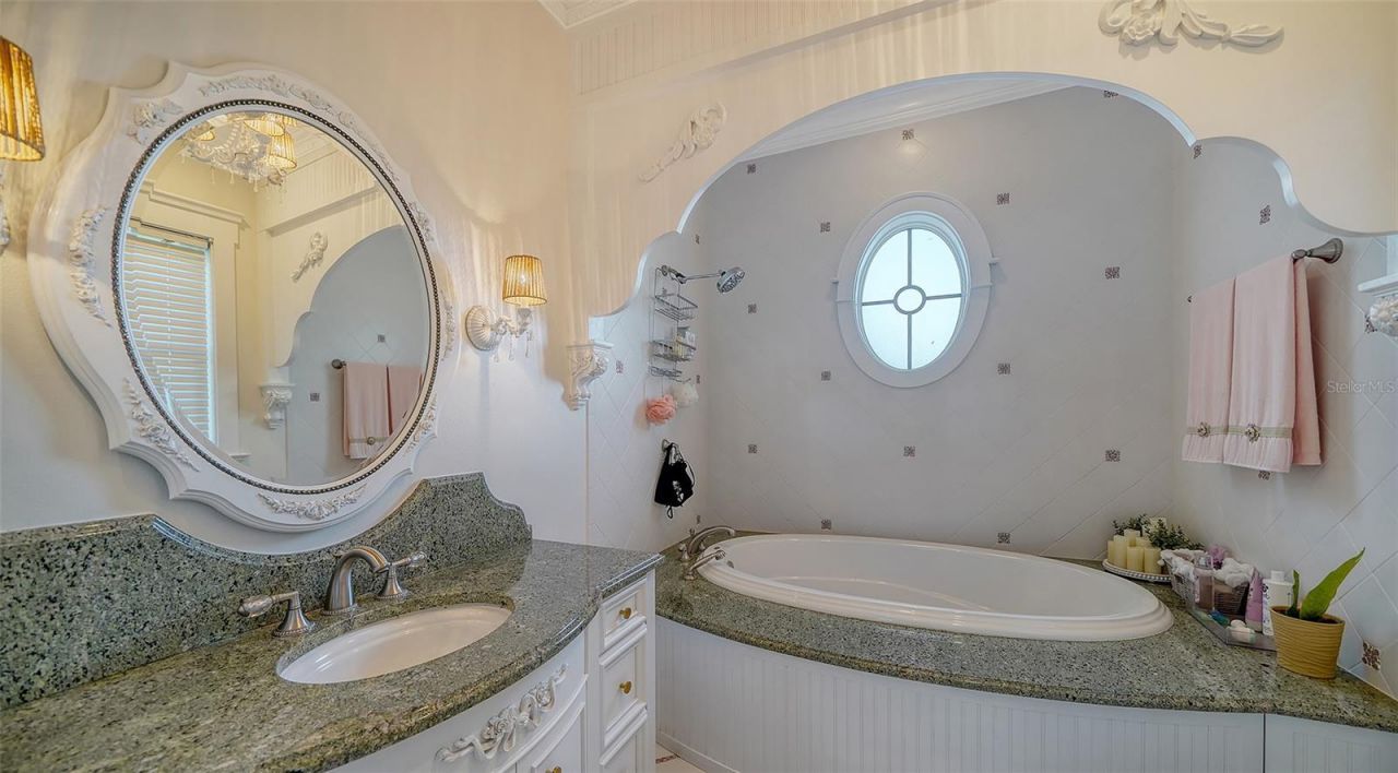 5309 Hidden Harbor Road, Sarasota, FL 34242 Photo