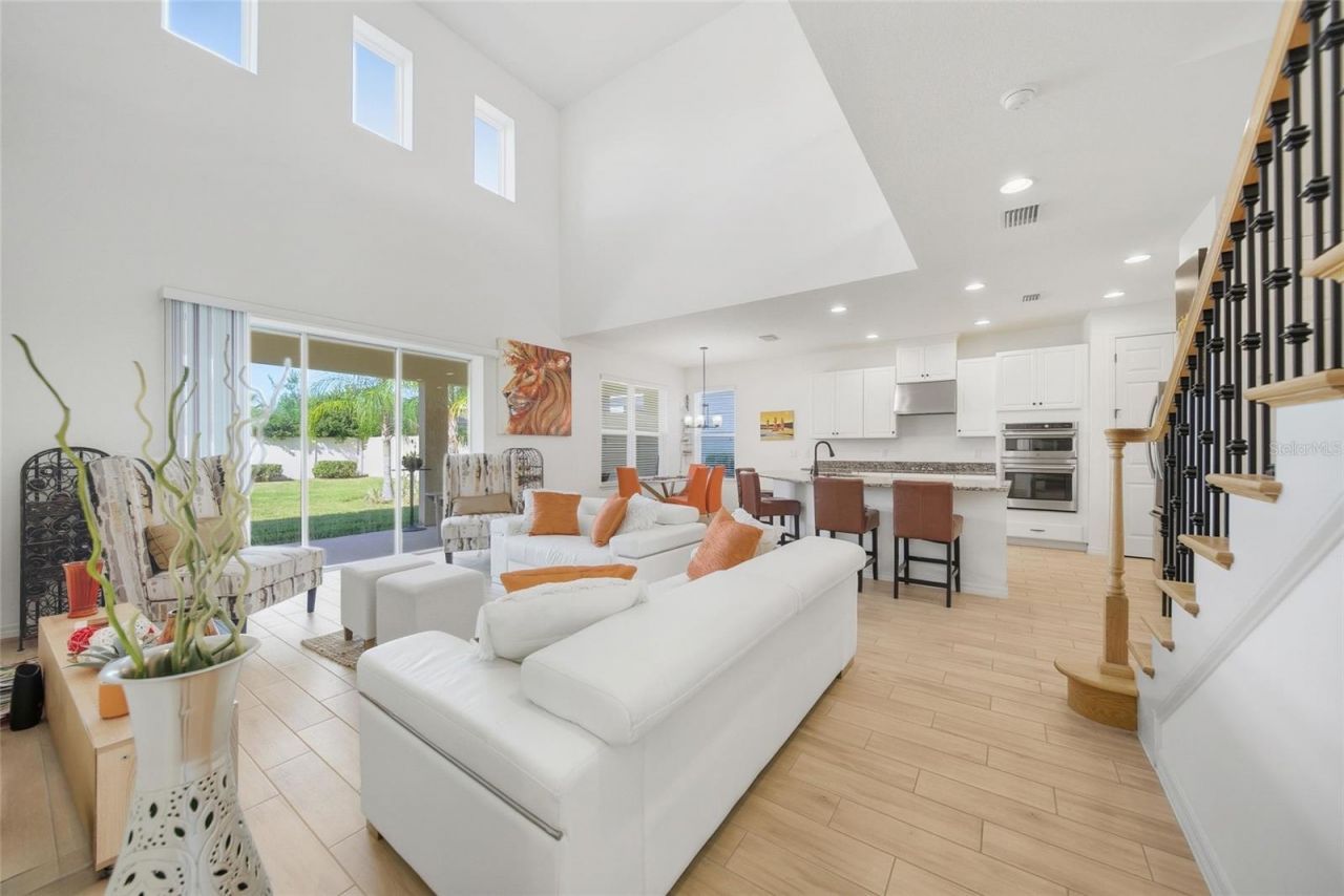 8015 Marbella Creek Avenue, Tampa, FL 33625 Photo