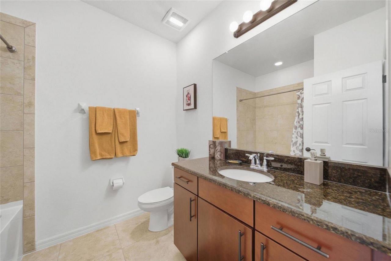 8015 Marbella Creek Avenue, Tampa, FL 33625 Photo