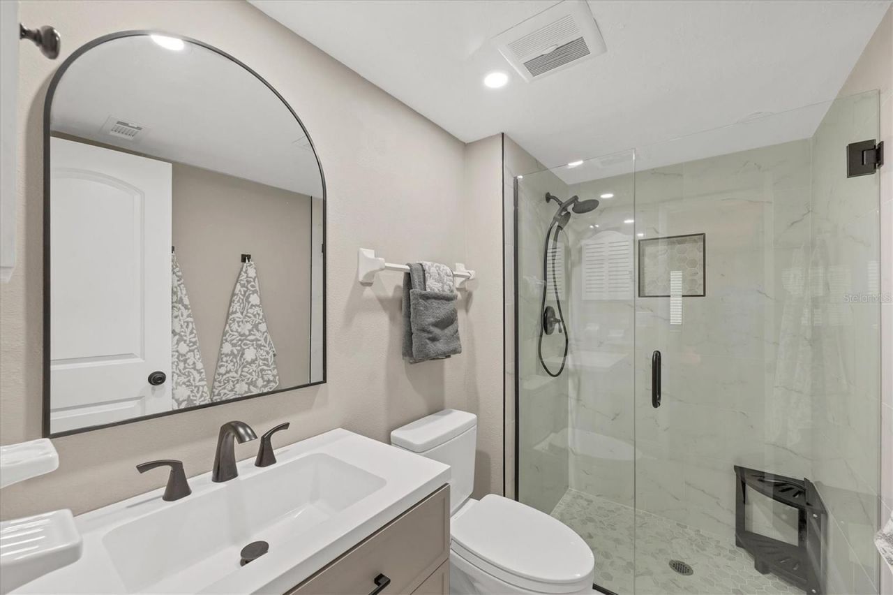 116 Vista Hermosa Circle, Unit 108C, Sarasota, FL 34242 Photo