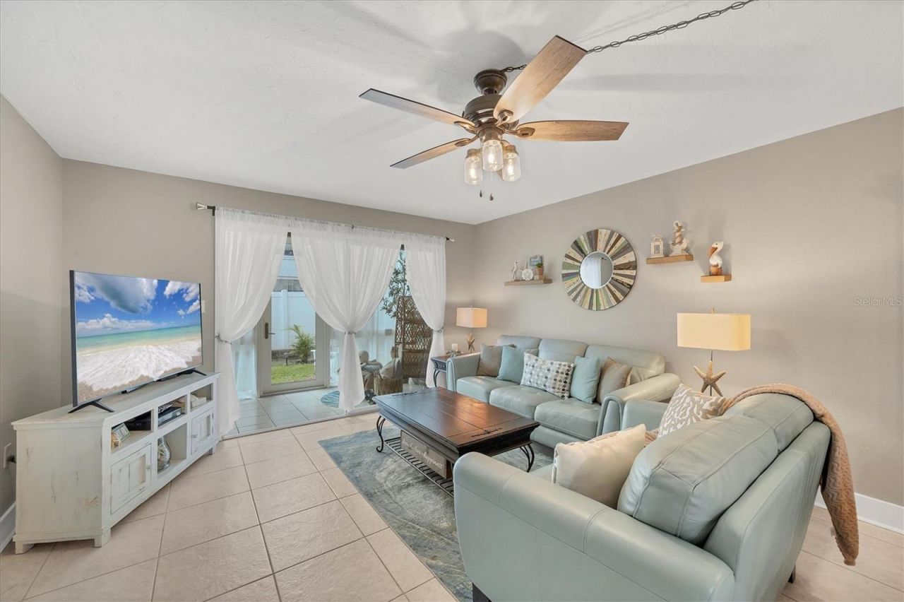 116 Vista Hermosa Circle, Unit 108C, Sarasota, FL 34242 Photo