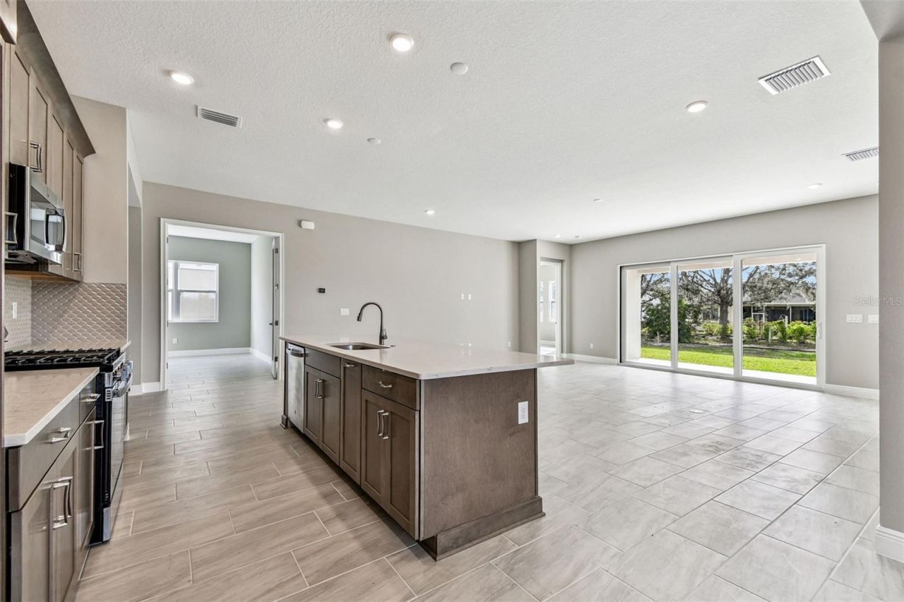 12305 White Blossom Court, Parrish, FL 34219 Photo