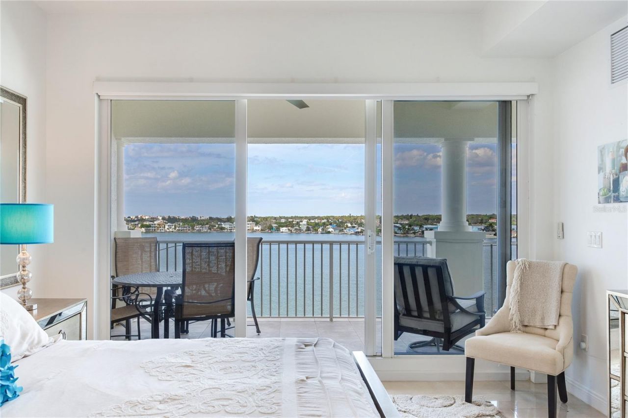 17717 Gulf Boulevard, Unit 606, Redington Shores, FL 33708 Photo