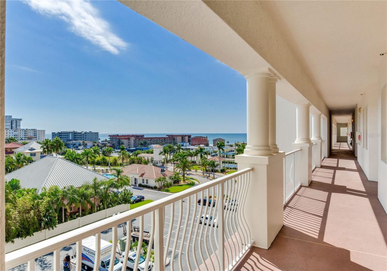 17717 Gulf Boulevard, Unit 606, Redington Shores, FL 33708 Photo