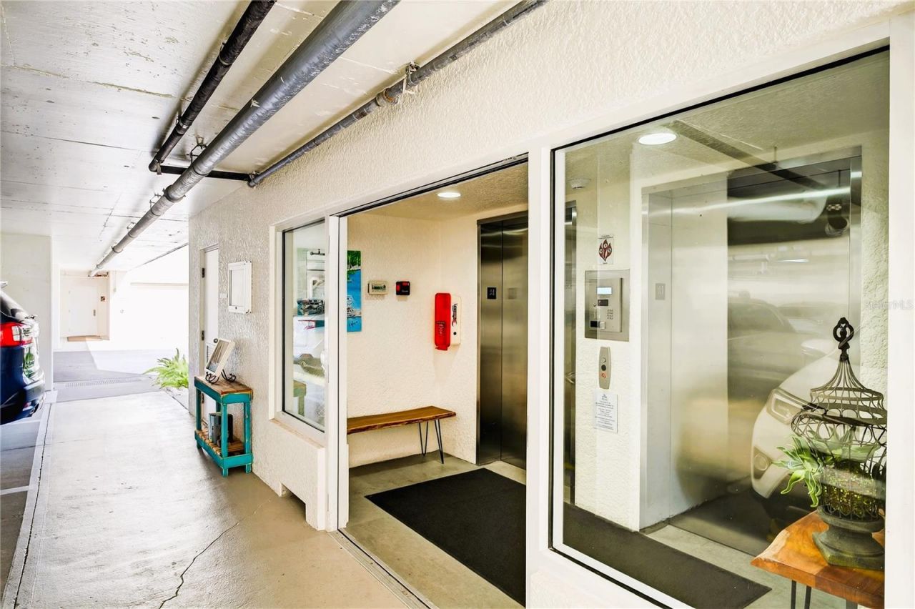 17717 Gulf Boulevard, Unit 606, Redington Shores, FL 33708 Photo