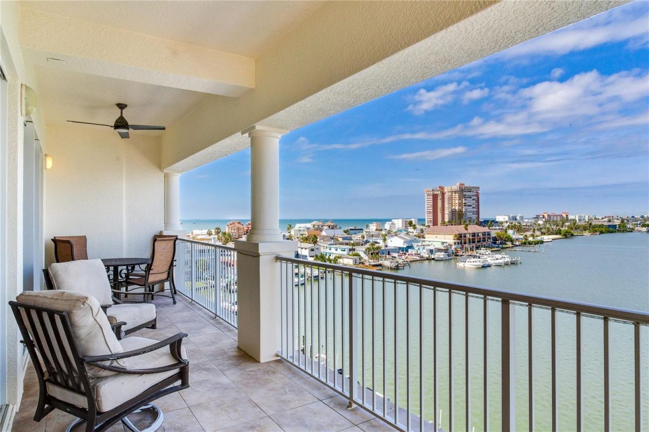 17717 Gulf Boulevard, Unit 606, Redington Shores, FL 33708 Photo
