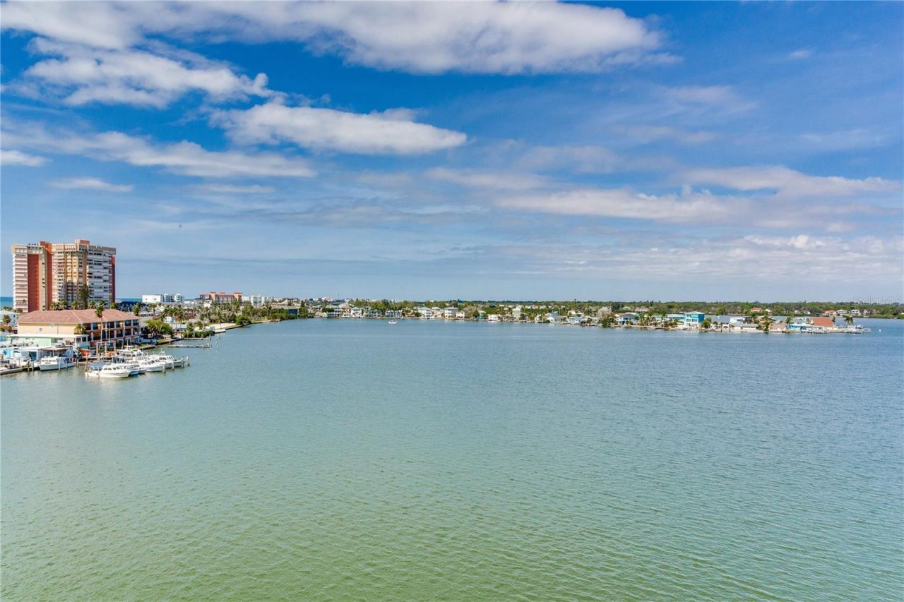 17717 Gulf Boulevard, Unit 606, Redington Shores, FL 33708 Photo