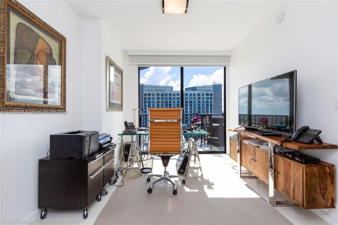 5300 NW 85th Avenue, Unit 1409, Doral, FL 33166 Photo