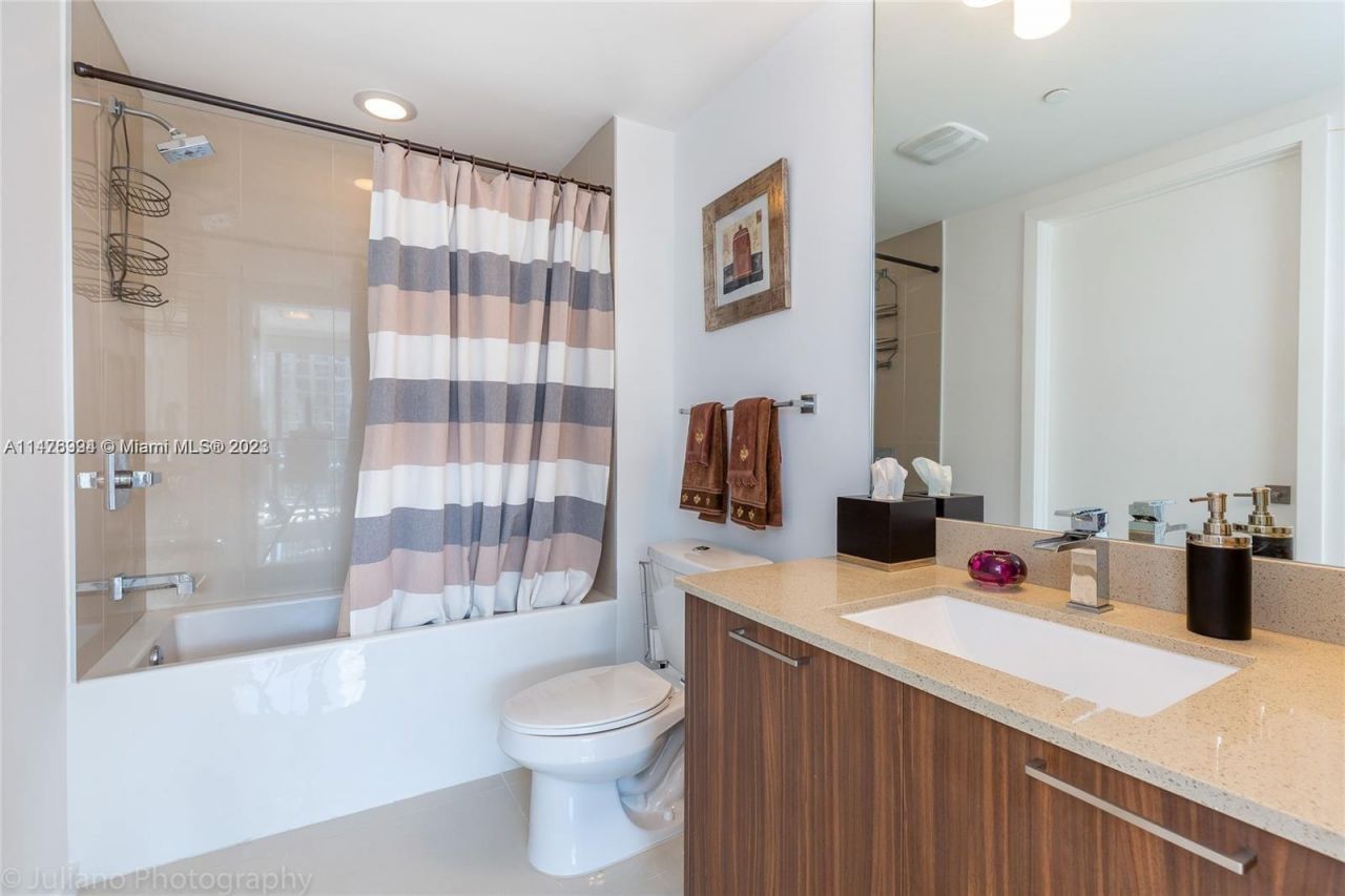 5300 NW 85th Avenue, Unit 1409, Doral, FL 33166 Photo