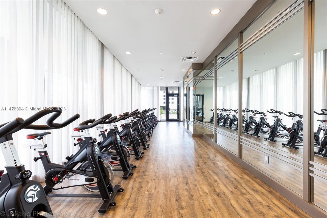 5300 NW 85th Avenue, Unit 1409, Doral, FL 33166 Photo