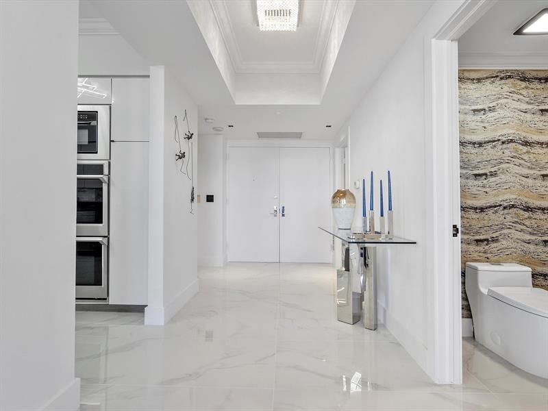 3100 N Ocean Boulevard, Unit 601, Fort Lauderdale, FL 33308 Photo