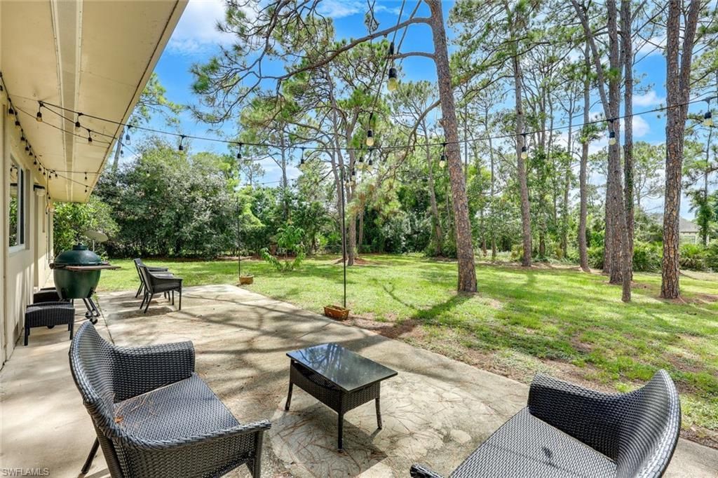 131 Cajeput Dr, Naples, FL 34108 Photo