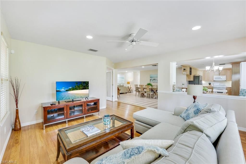 131 Cajeput Dr, Naples, FL 34108 Photo