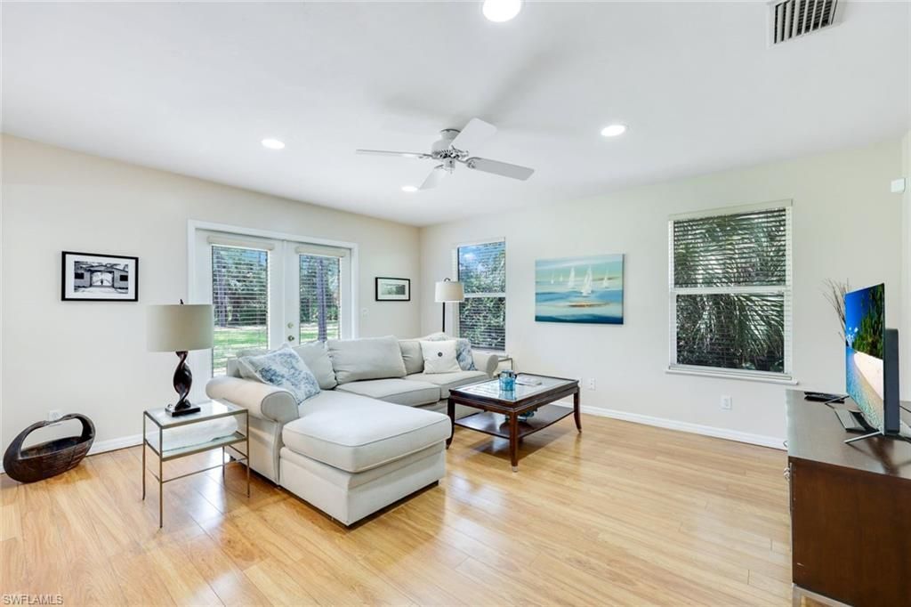 131 Cajeput Dr, Naples, FL 34108 Photo