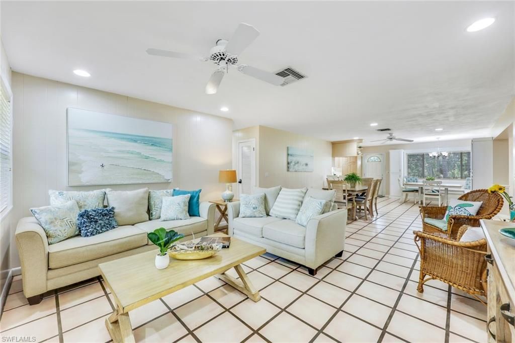 131 Cajeput Dr, Naples, FL 34108 Photo