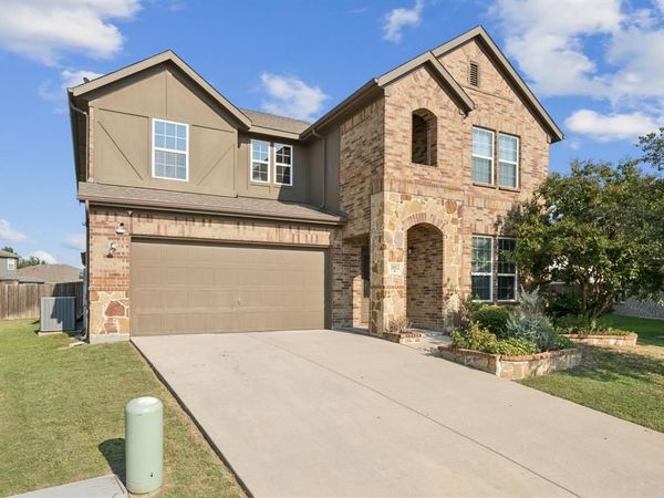 1012 Alexa Drive, Forney, TX 75126